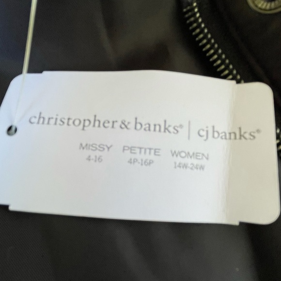 Vest - Picture 6 of 10